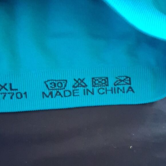 Teal Sports Bra - Picture 4 of 4